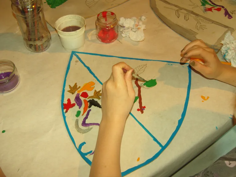 Photo de Automne en Scène : Atelier enfant : création d’un blason