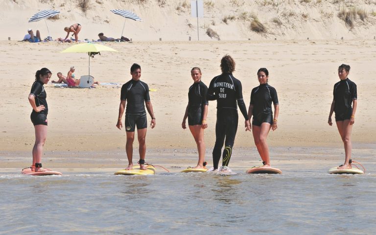 Photo de Ecole de Surf LA SUD Surf School