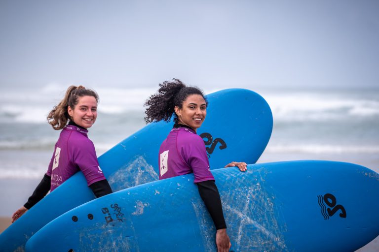 Photo de PURA VIDA SURF SHOP – SURF SCHOOL