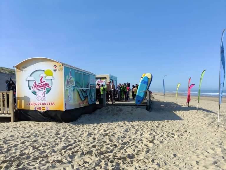 Photo de Messanges Surf School