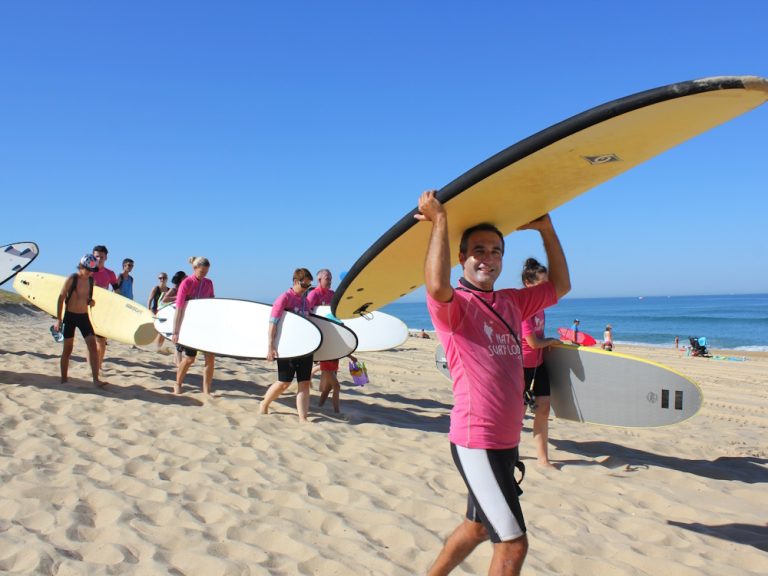 Photo de École de Surf Natural Surf School