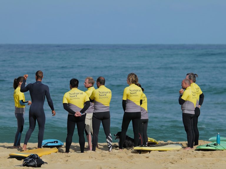 Photo de École de Surf Natural Surf School