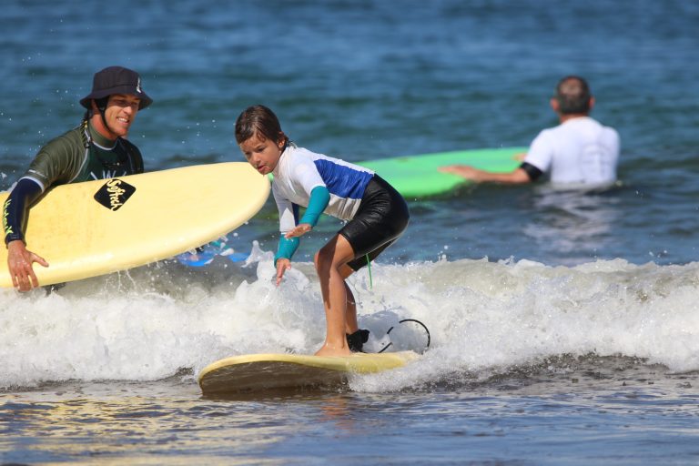 Photo de Contis Surf School