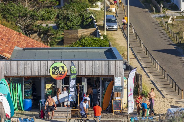 Photo de Ecole Française de surf Max Respect Contis