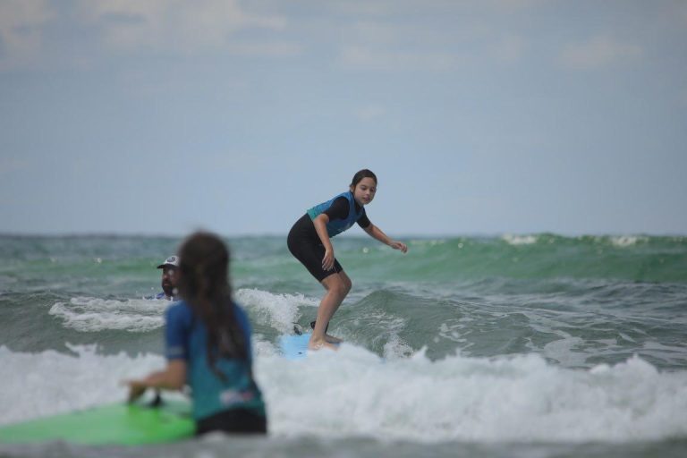 Photo de Ecole Française de surf Max Respect Contis