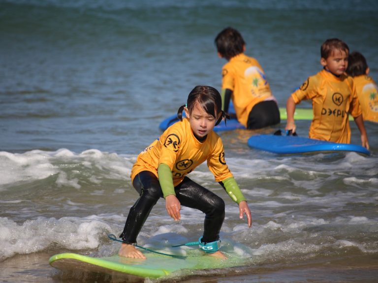 Photo de École de surf Esta Surf School