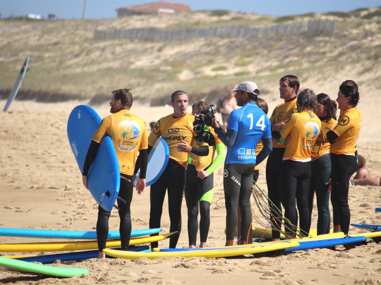 Photo de École de surf Esta Surf School