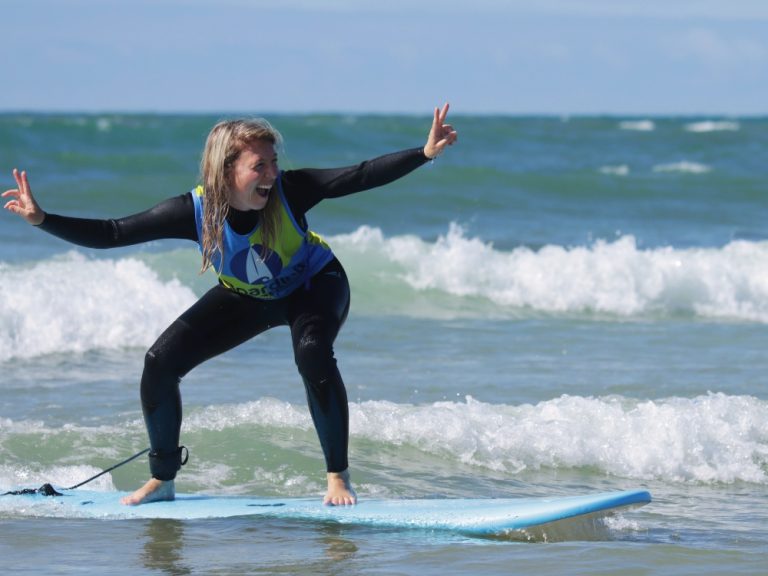 Photo de Boarding Mania Surf School